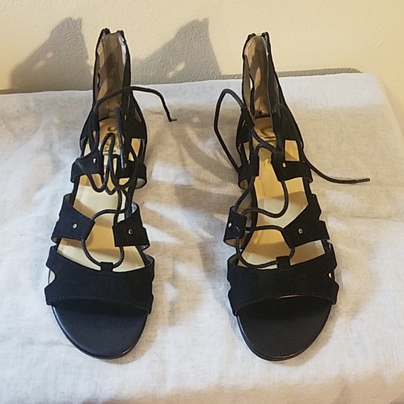 Flats - Picture 5 of 8